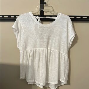 American Eagle Outfitters White Boxy Short Sleeve Blouse